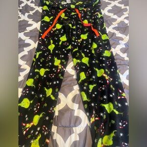 The Grinch Dr Seuss Women’s PJ/Lounge Pants 1X Fleece Super Soft… $8.00